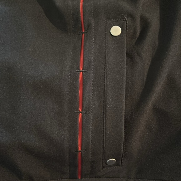 Chico’s Zenergy Sporty Black Tech Vest Sz 1/M Full Zip Pockets Golf Country Club - Picture 4 of 6